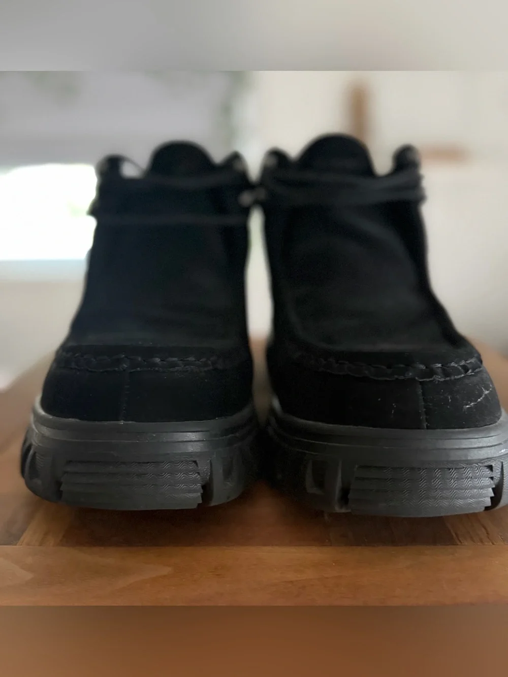 Lugz Men's Black Suede Chukka Boot